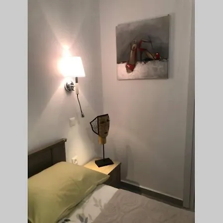 New 2 Bedroom Apt. Just By The Sea! * Polychrono
